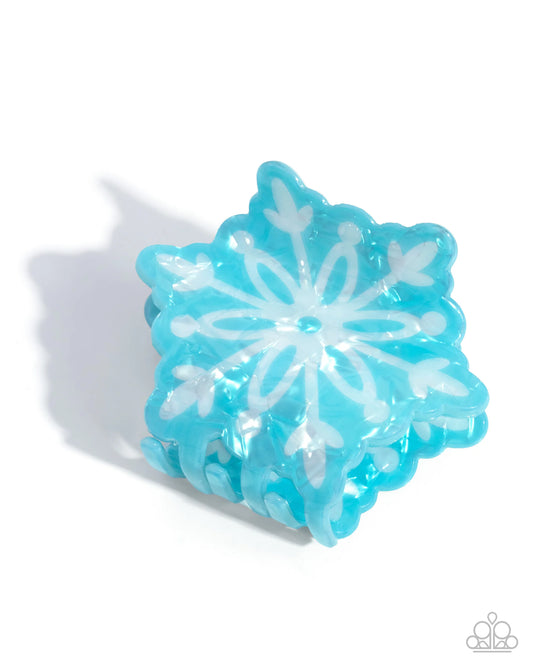 Snowflake Sparkle Paparazzi Accessories Claw Clip Blue