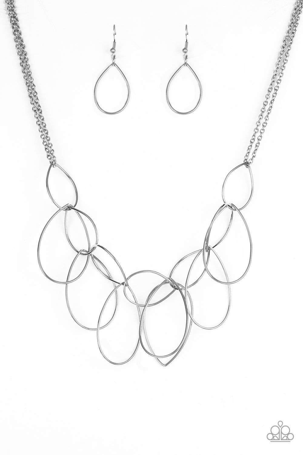 Top Tear Necklace with Earrings