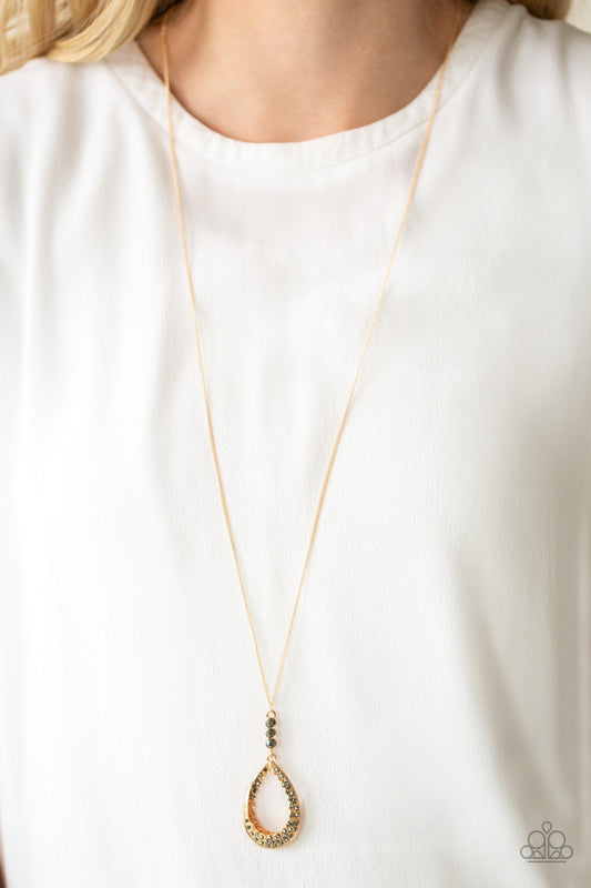 Red Capet Royal Paparazzi Accessories Necklace with Earrings