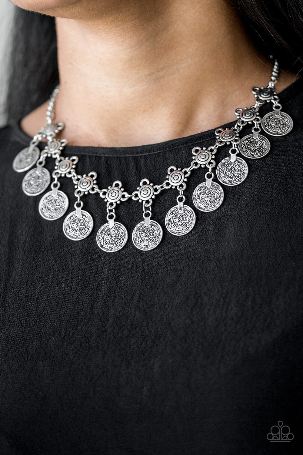 Walk The Plank Paparazzi Accessories Necklace with Earrings