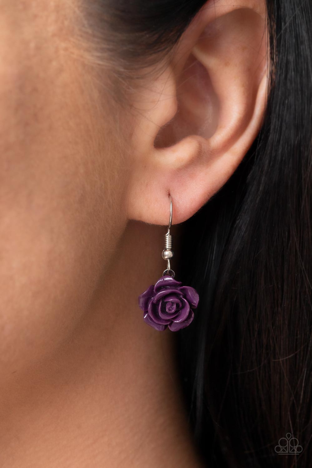 PRIMROSE and Pretty Paparazzi Accessories Necklace with Earrings Purple