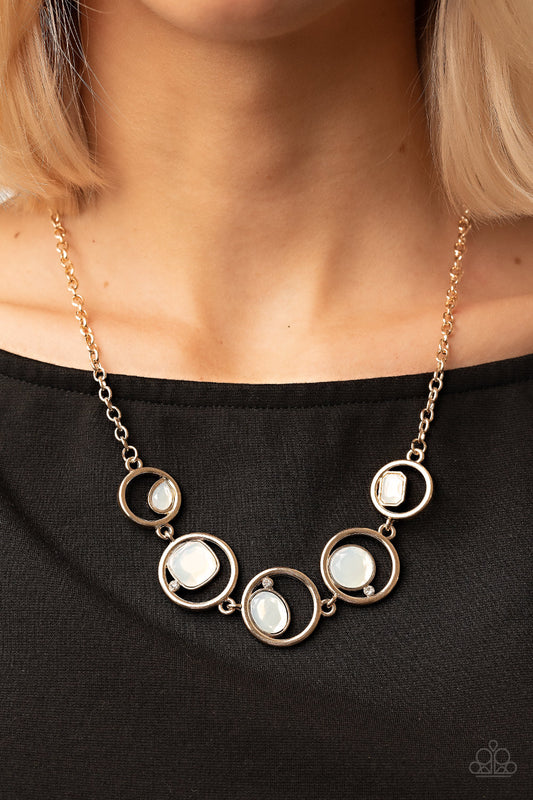 Big Night Out Paparazzi Accessories Necklace with Earrings Gold